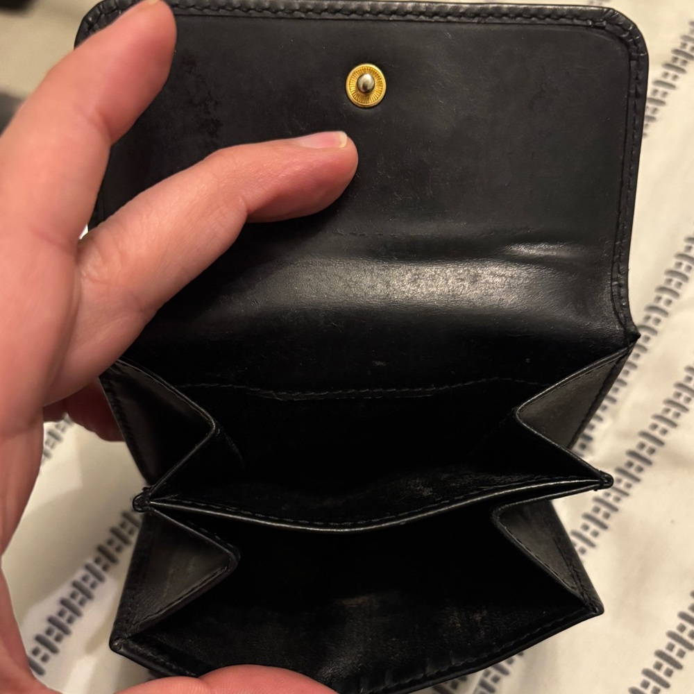 Authentic Vintage Gucci Black Leather Bifold Wallet Gold Bar Logo - Picture 3 of 6